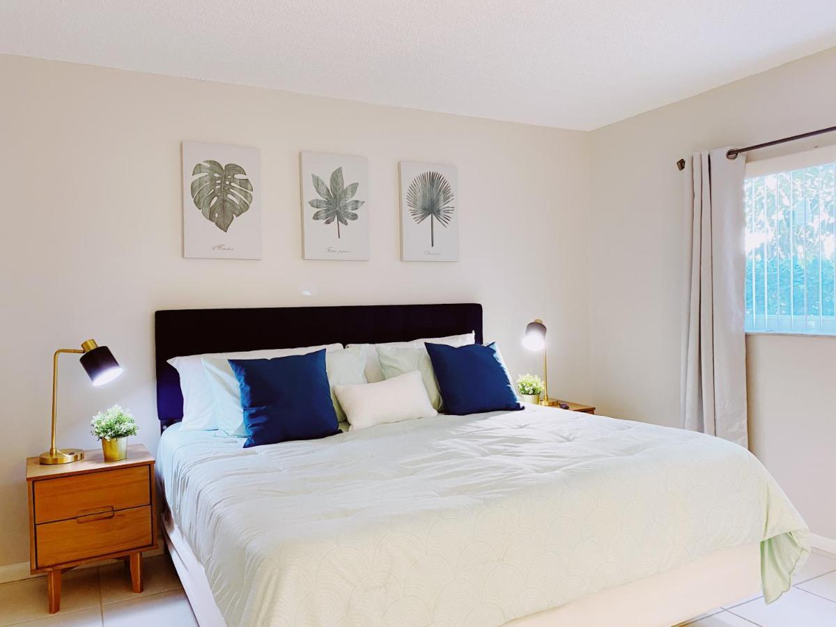 Coco Palms By Lowkl Apartment Lighthouse Point