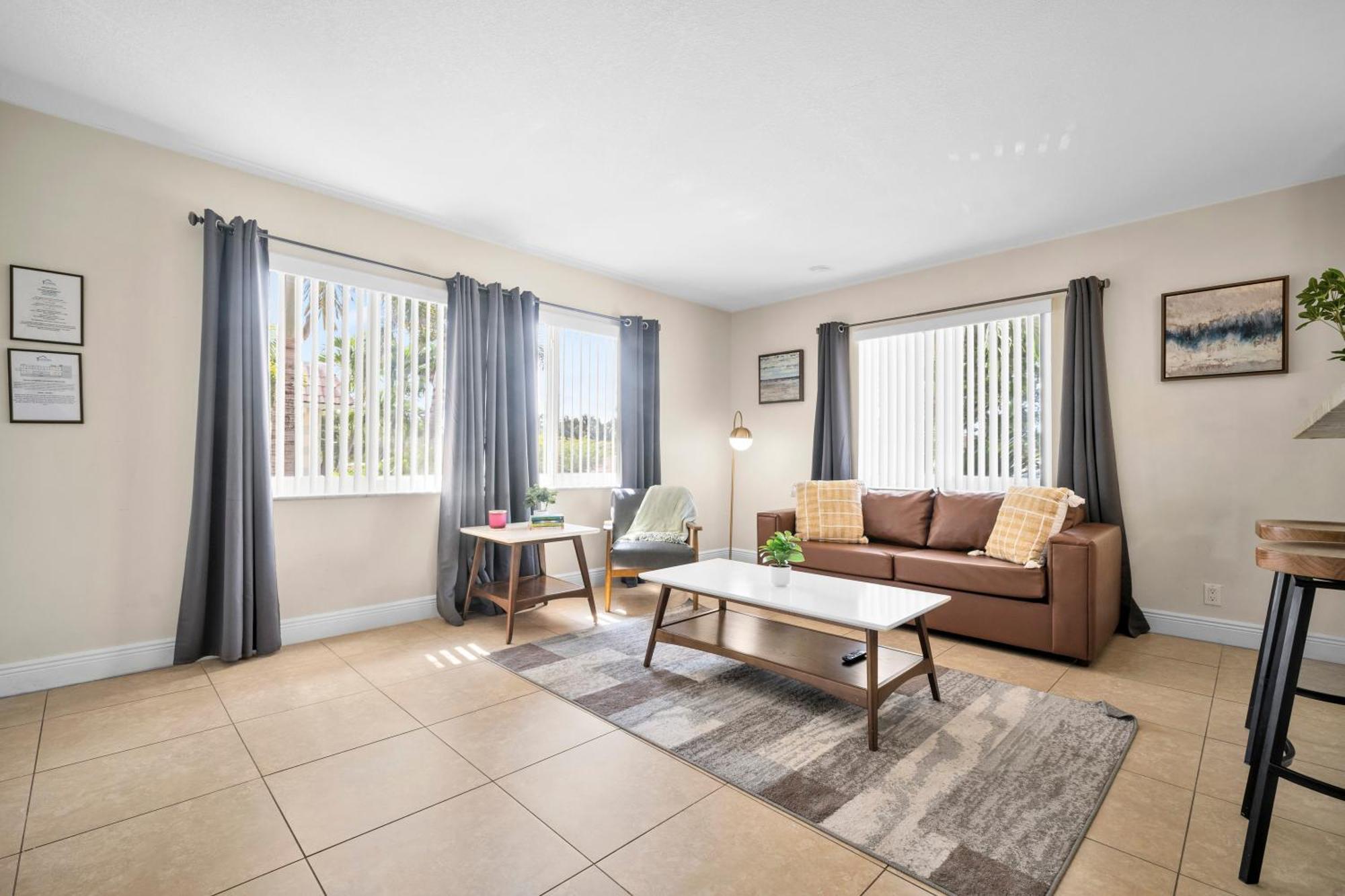 Apartment Coco Palms By Lowkl