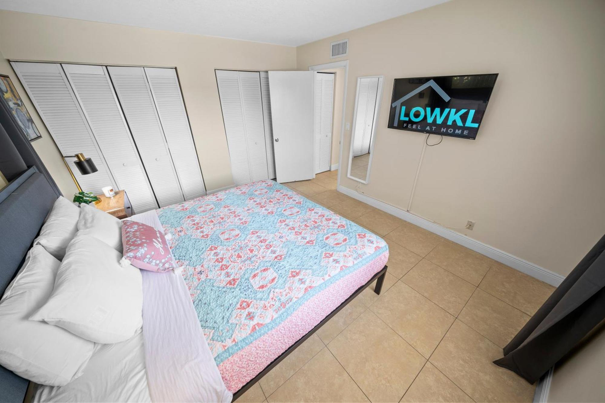 Coco Palms By Lowkl Apartment Lighthouse Point